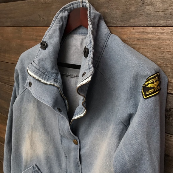 Distressed Jean Jacket L - Picture 1 of 6